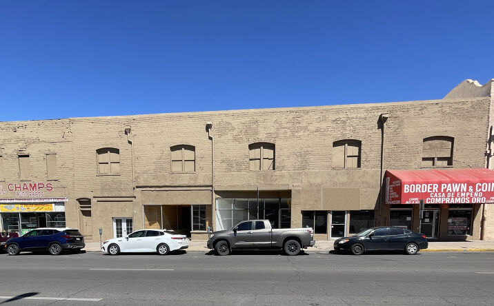 Pictures of Mixed Use, Office, Retail, Special Purpose property located at 142 N Grand Ave, Nogales, AZ 85621 for sales - image #1