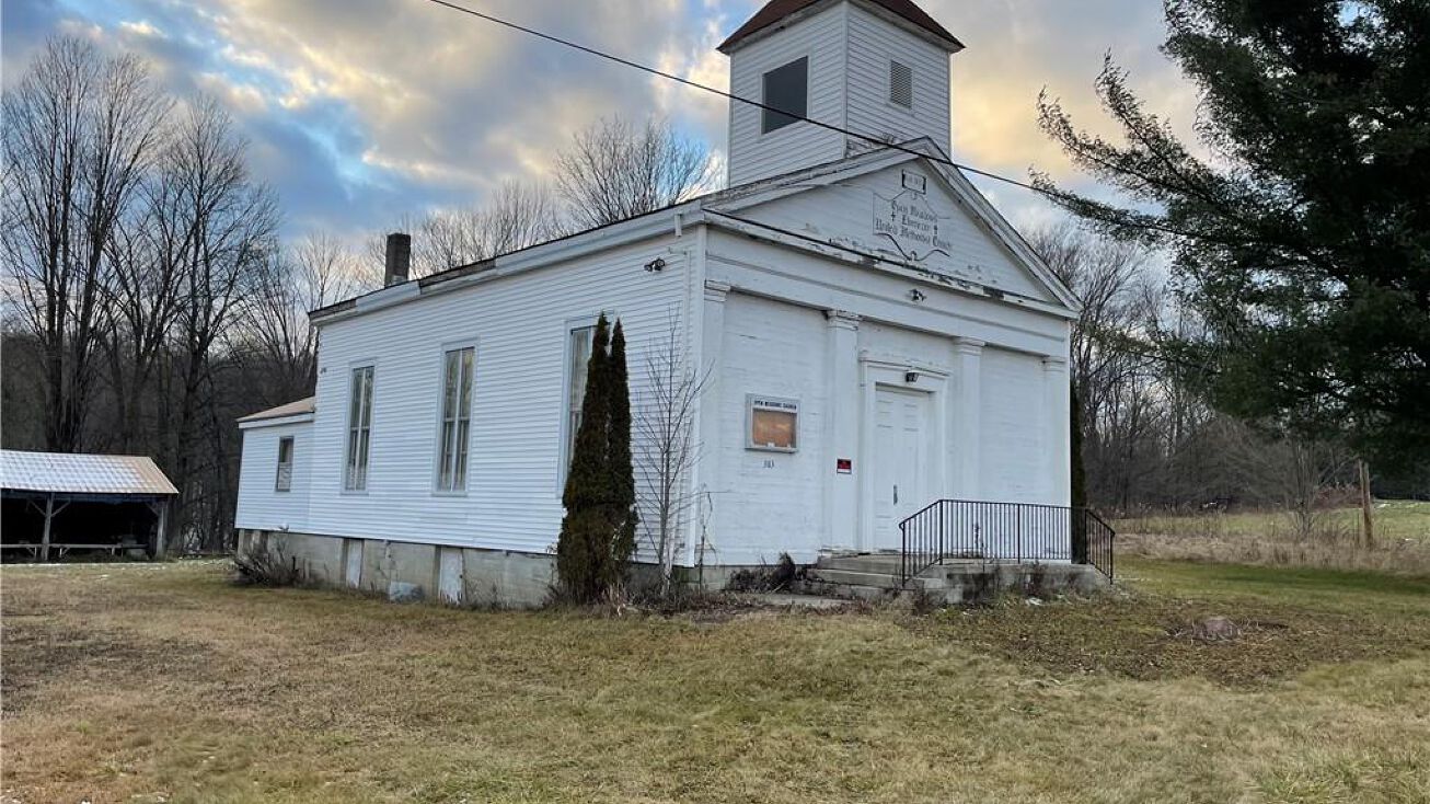 3183 Open Meadows Rd., Ashville, NY 14710