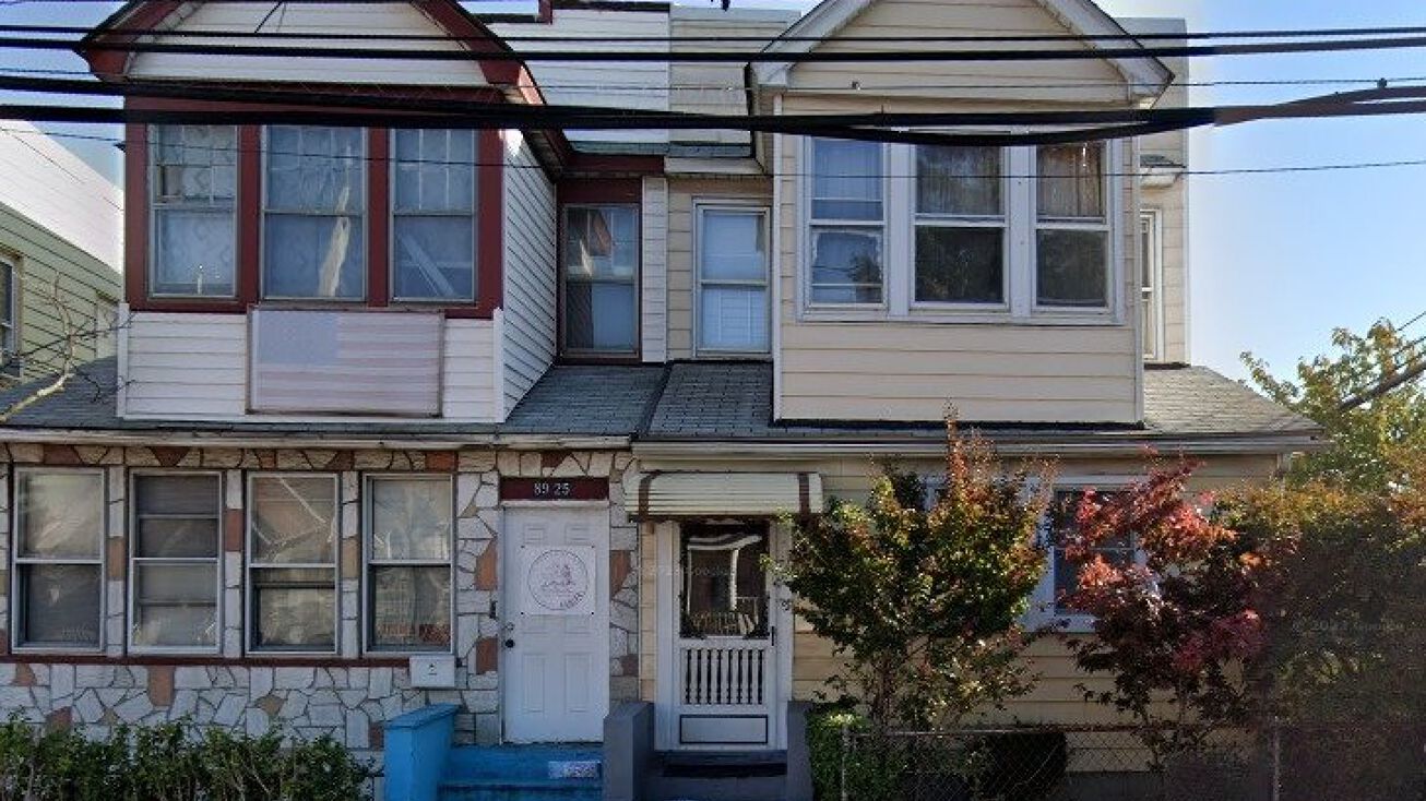 8925 168th St, Jamaica, NY 11432