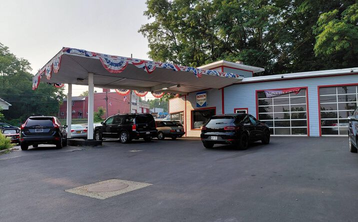 Pictures of Retail property located at 7 Saratoga Ave, Ballston Spa, NY 12020 for sales - image #1