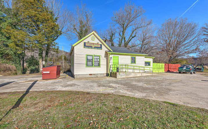 Pictures of Retail property located at 3300 W Martin Luther King Jr Blvd, Fayetteville, AR 72701 for sales - image #1