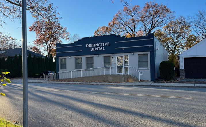 Pictures of Office property located at 696 Palisade Ave, Teaneck, NJ 07666 for sales - image #1