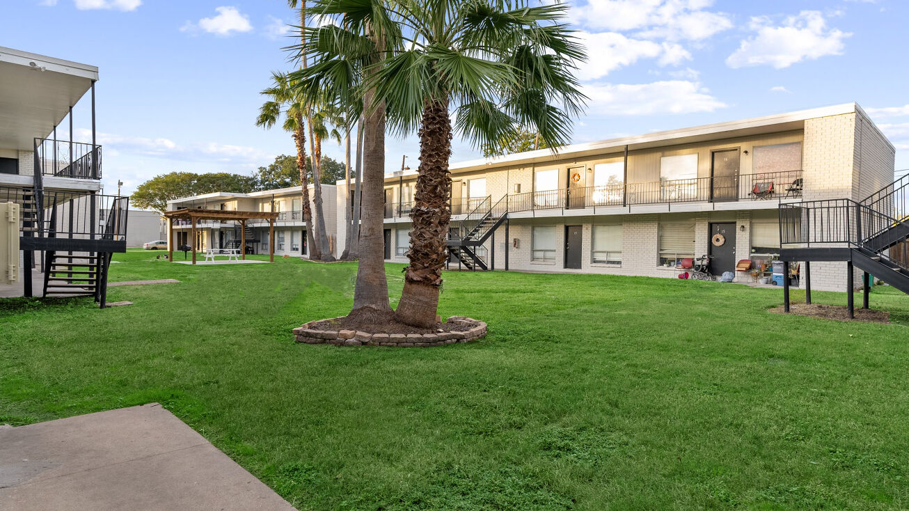 457 Eldon Dr, Corpus Christi, TX 78412