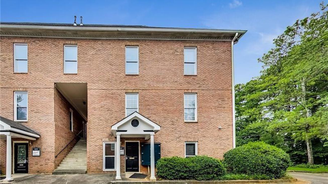 1841 Piedmont Rd NE, Atlanta, GA 30324