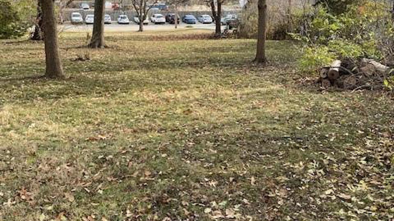 5932 Arlington Avenue, Raytown, MO 64133