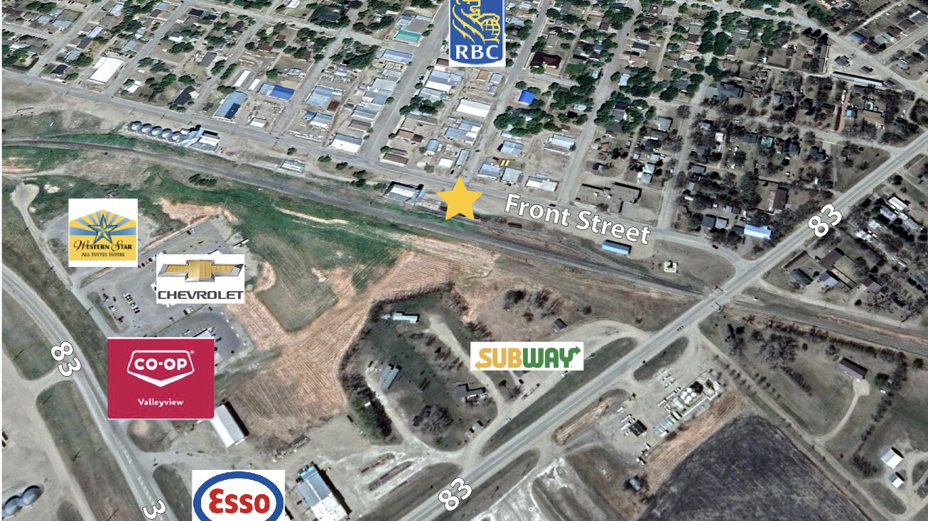 60 Front St, Melita, CA R0M 1L0