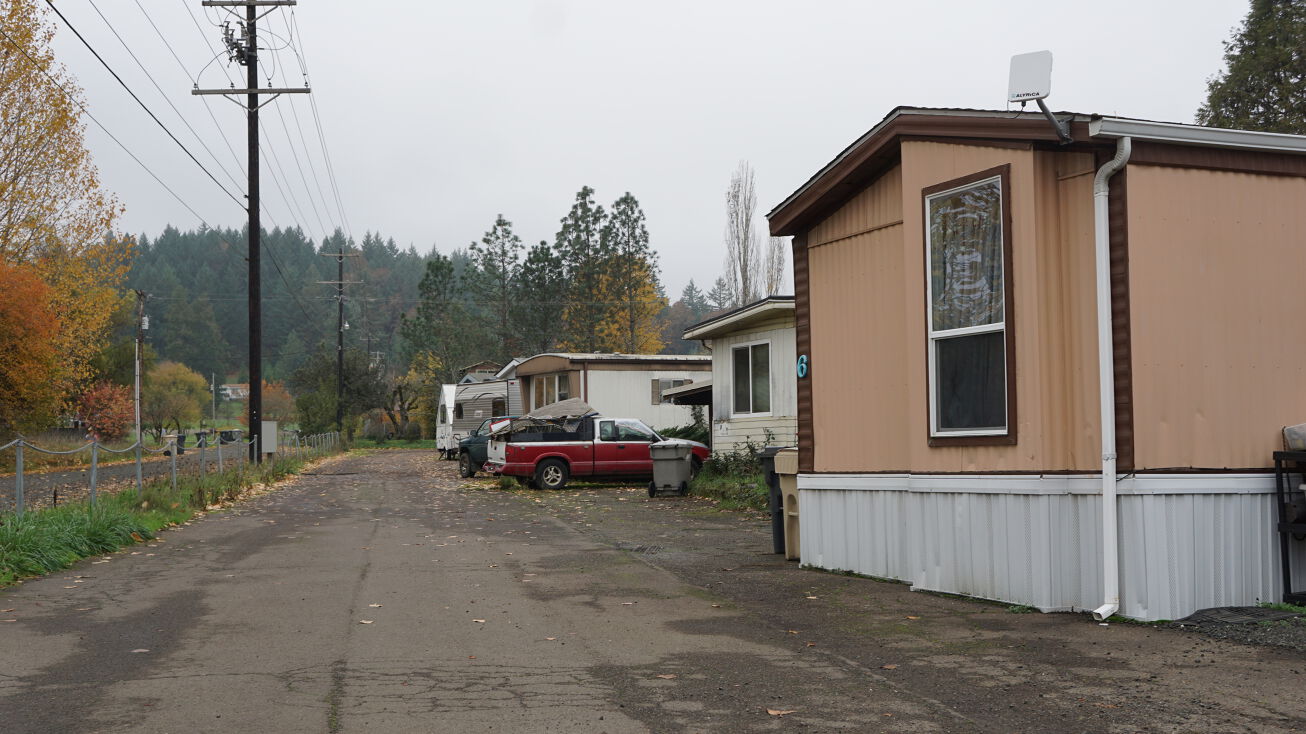 24671 Stovall Ln, Philomath, OR 97370