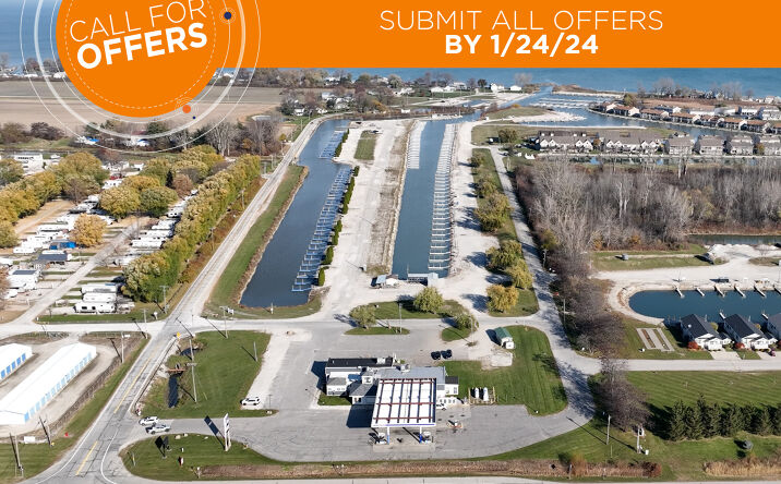 Pictures of Retail property located at 9055 OH-2, Oak Harbor, OH 43449 for comps - image #1