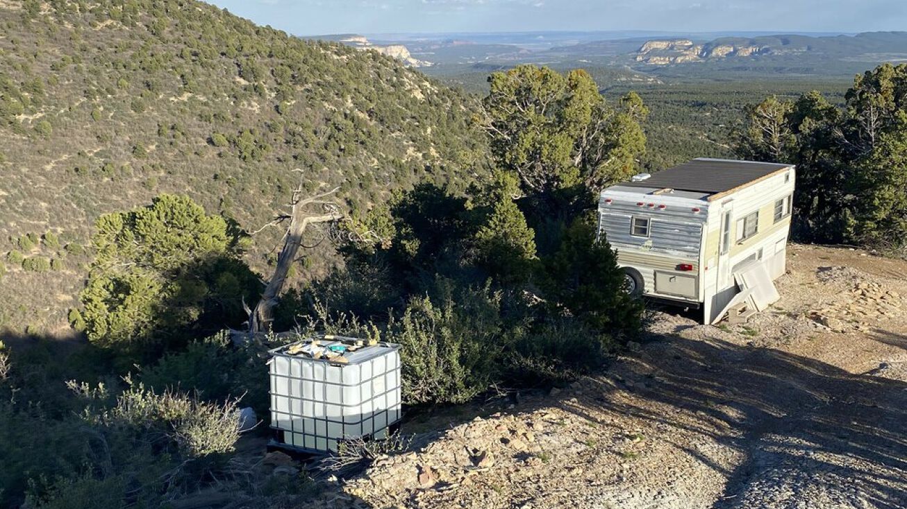 Trails End Dr, Kanab, UT 84741