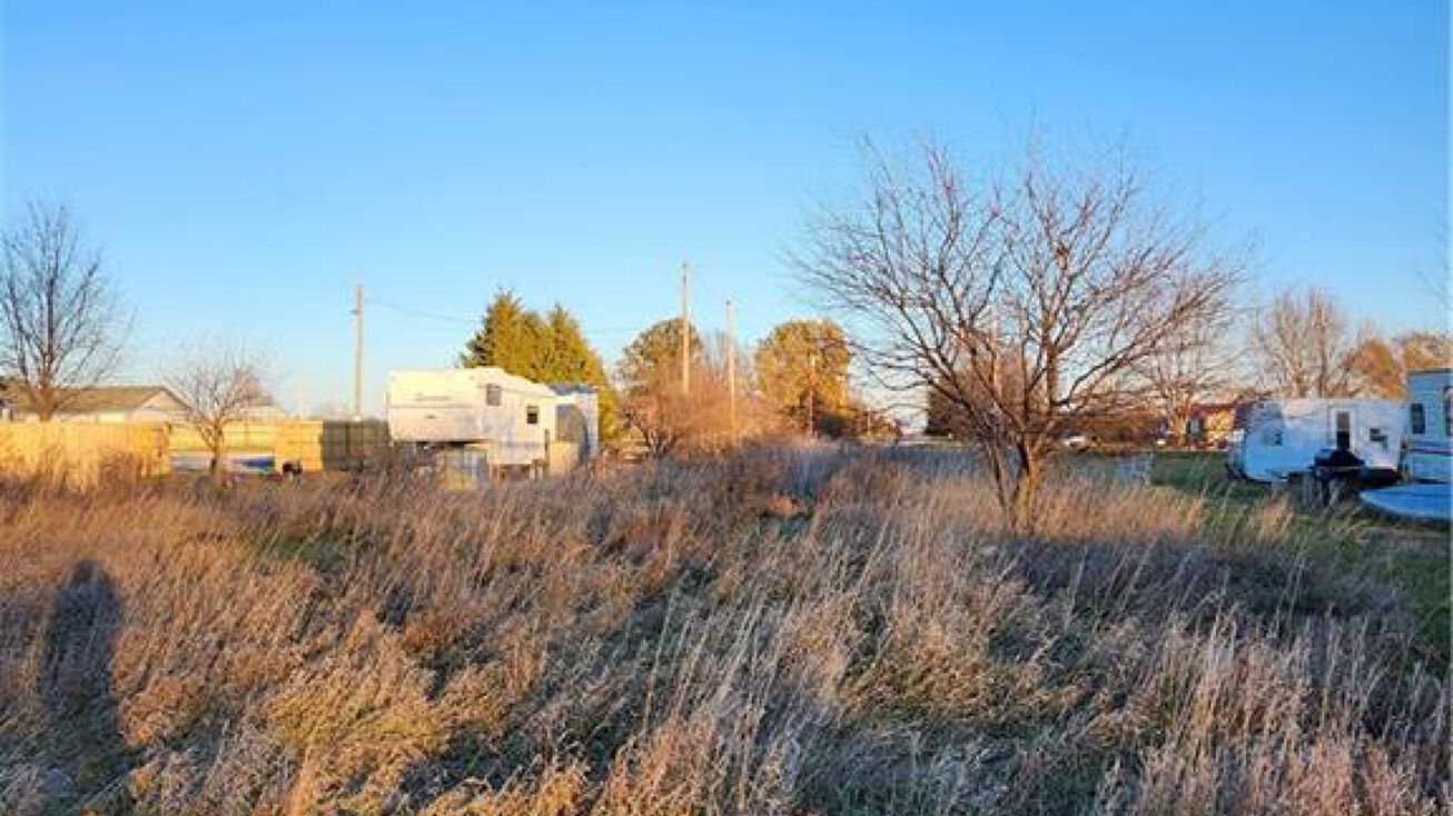 54 Lost Forest Trail, Linn Valley, KS 66040