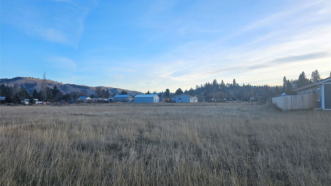 402 Way, Darby, MT 59829