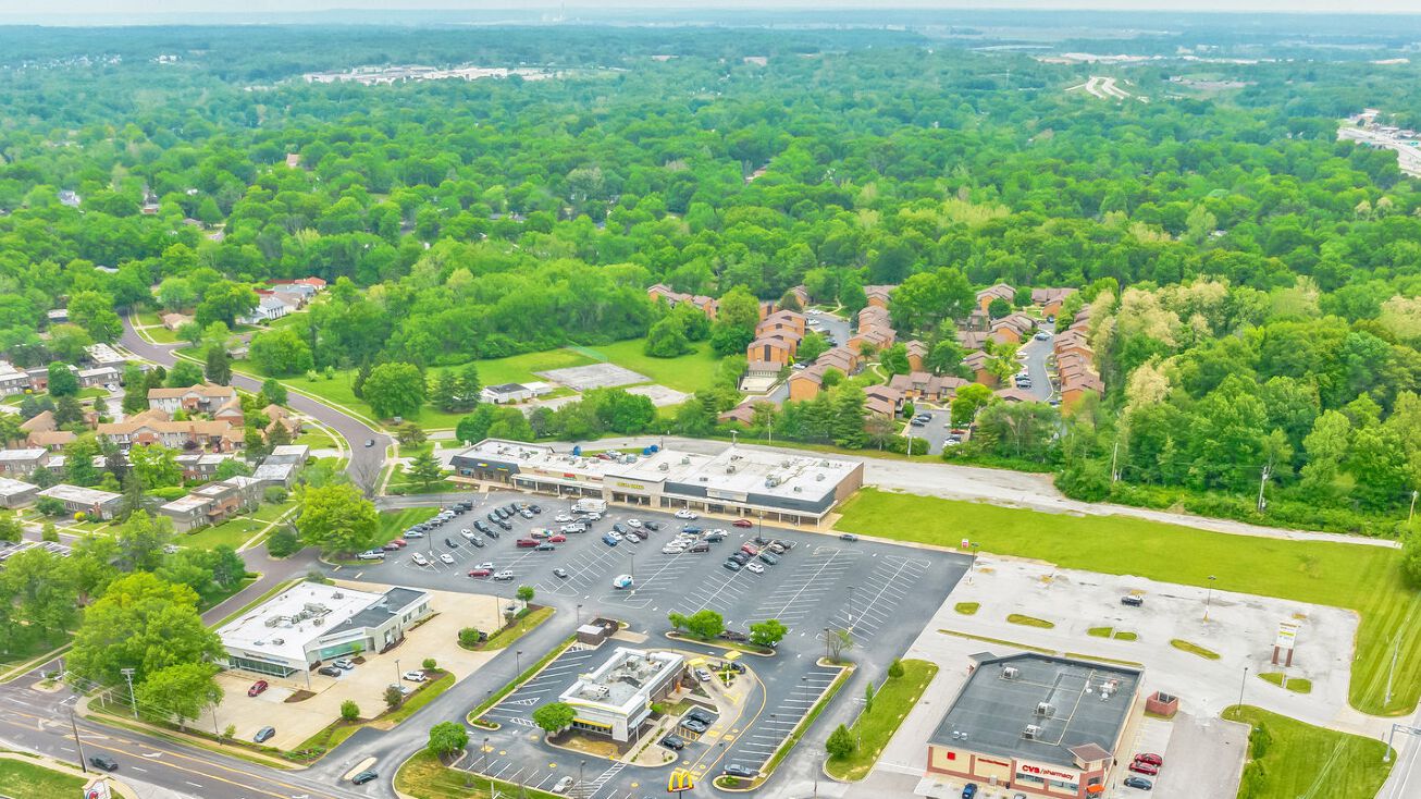 12161 Benham Rd, St. Louis, MO 63138