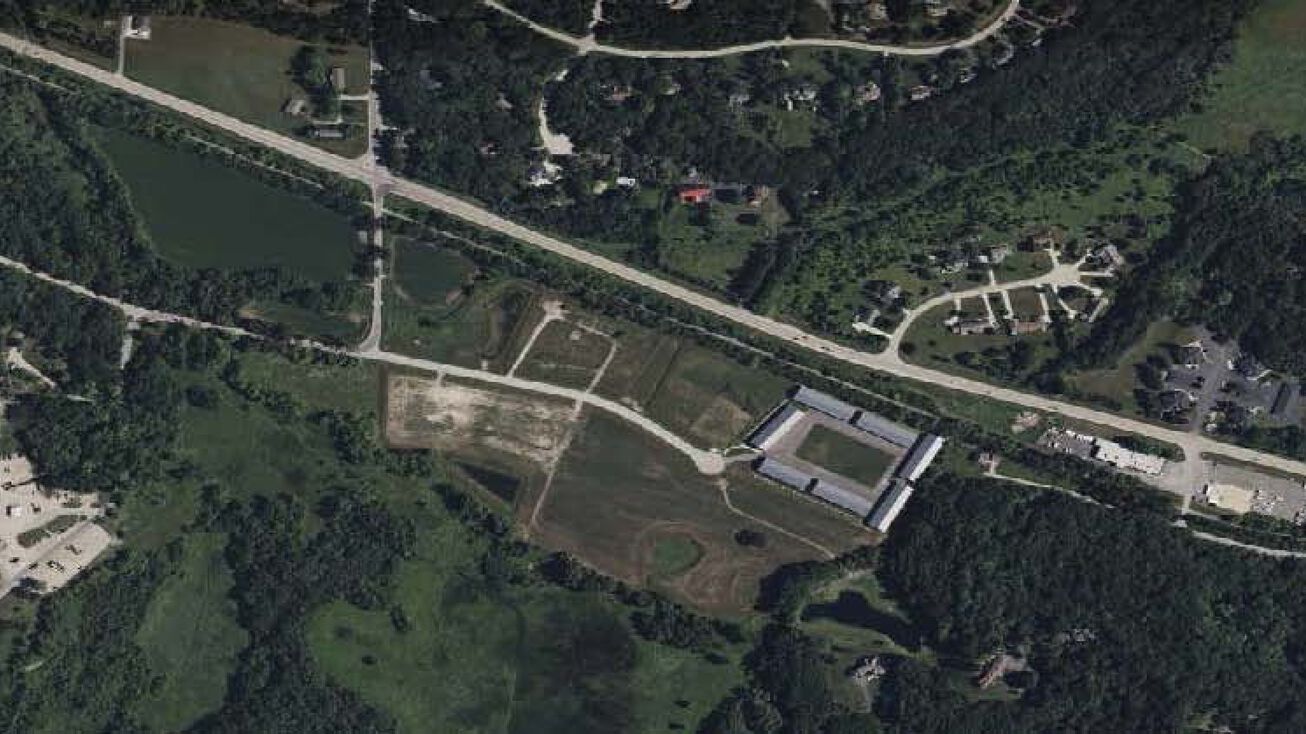 W329 S1744 Wales Creek Lane, Delafield, WI 53018