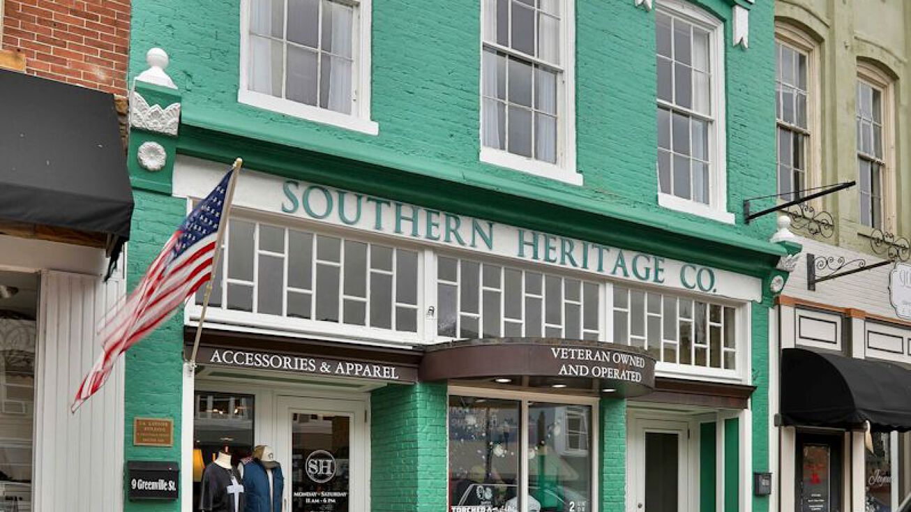 9 Greenville St, Newnan, GA 30263