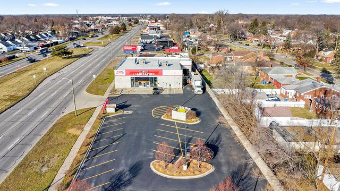 8120 N Telegraph Road, Dearborn Heights, MI 48127