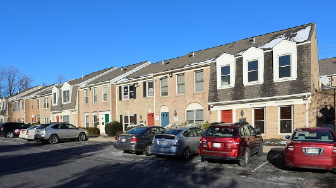 966 Hungerford Dr, Rockville, MD 20850