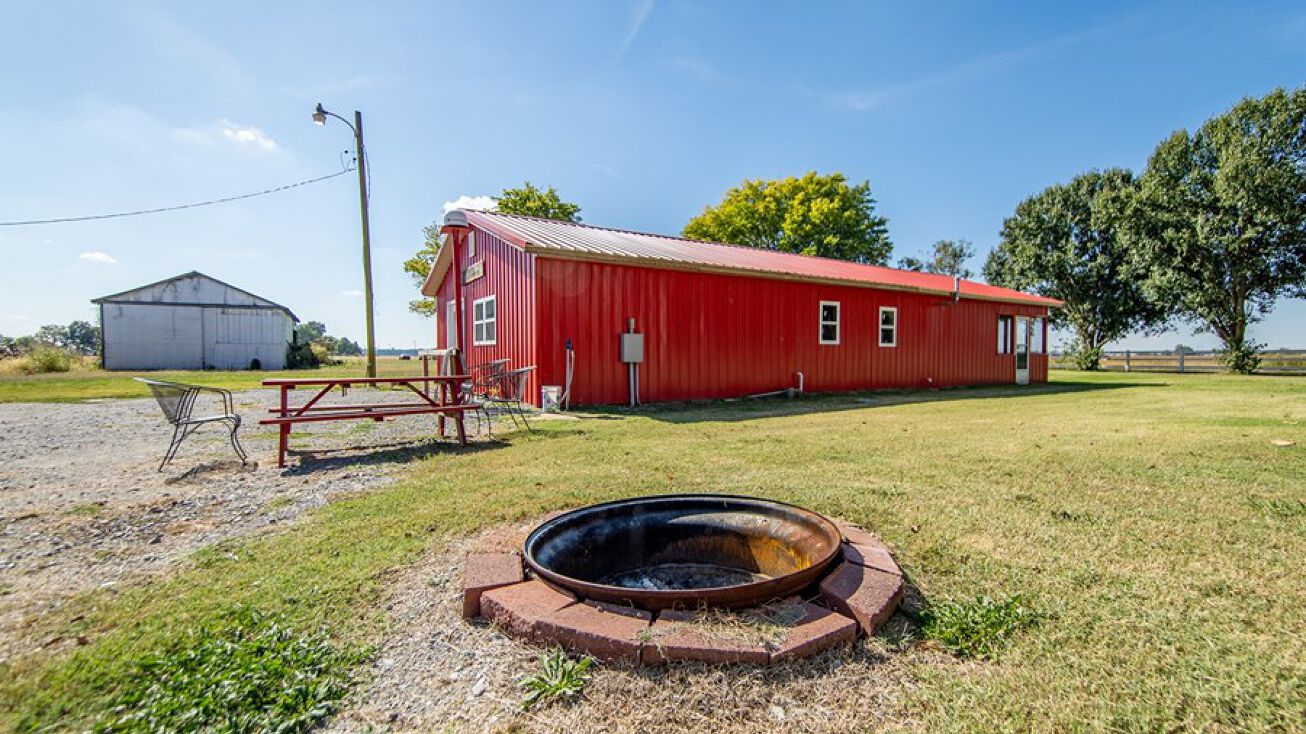 5 Sunkist Beach Rd, Tiptonville, TN 38079