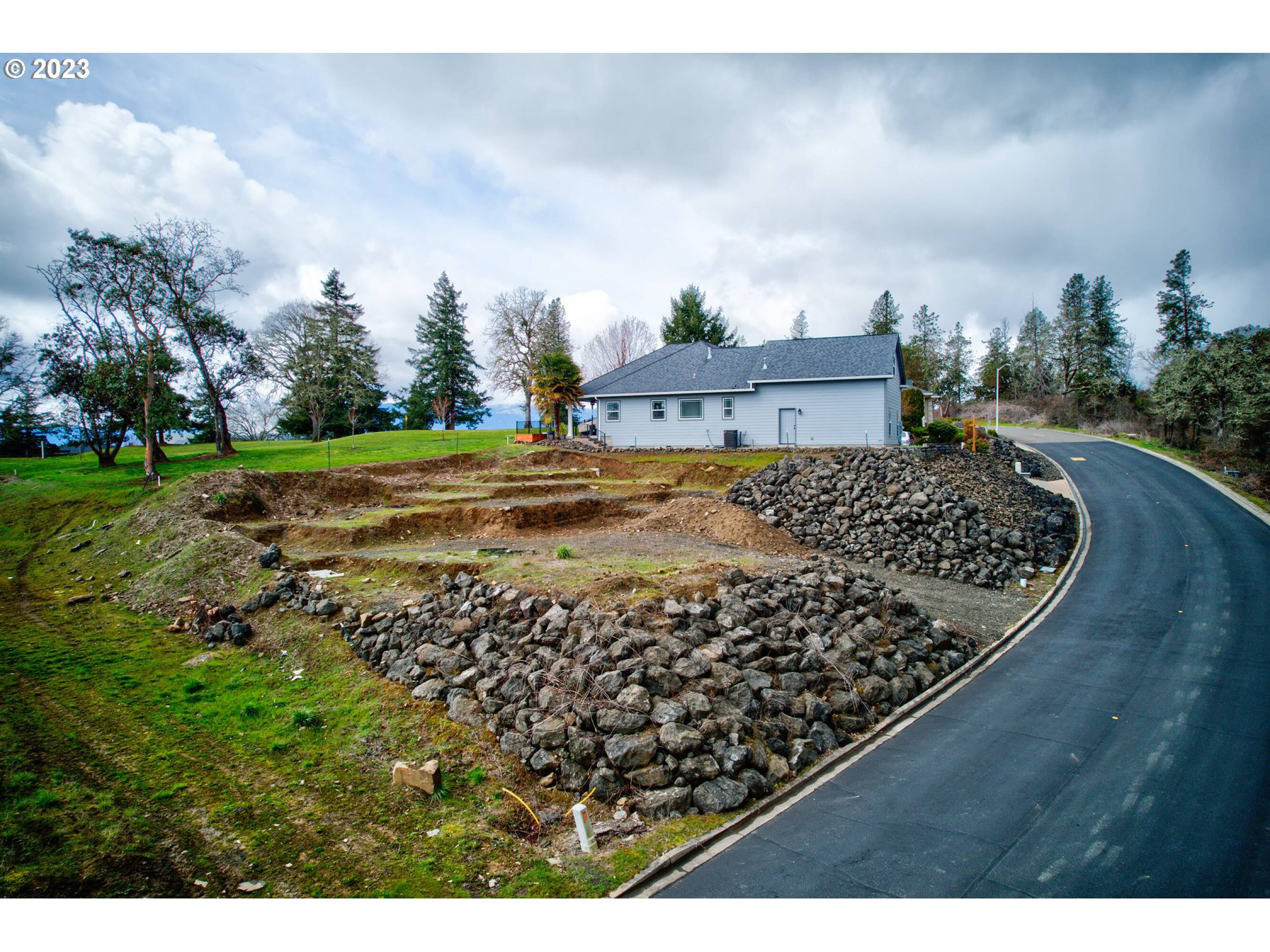 1716 Scardi Blvd, Sutherlin, OR 97479