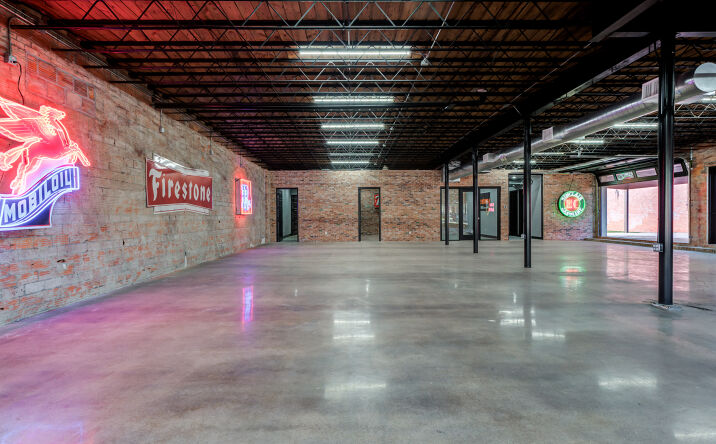 Pictures of Mixed Use, Office, Retail property located at 1213 Crickets Ave, Lubbock, TX 79401 for sales - image #1
