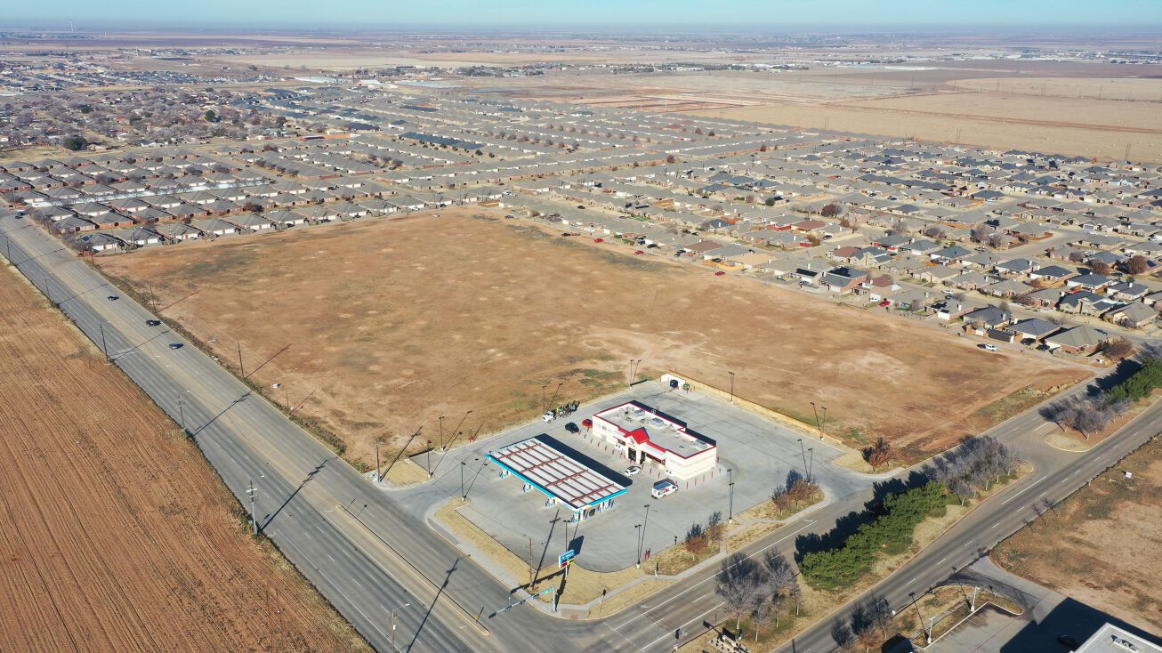 5202 Erskine St, Lubbock, TX 79416