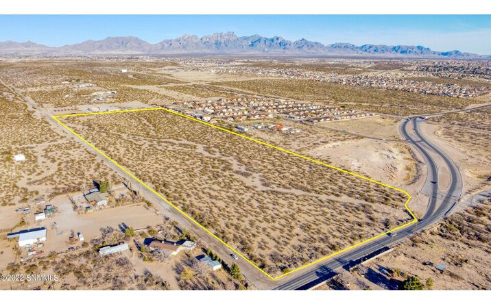Pictures of Land property located at 4750 Del Rey Blvd, Las Cruces, NM 88012 for sales - image #1