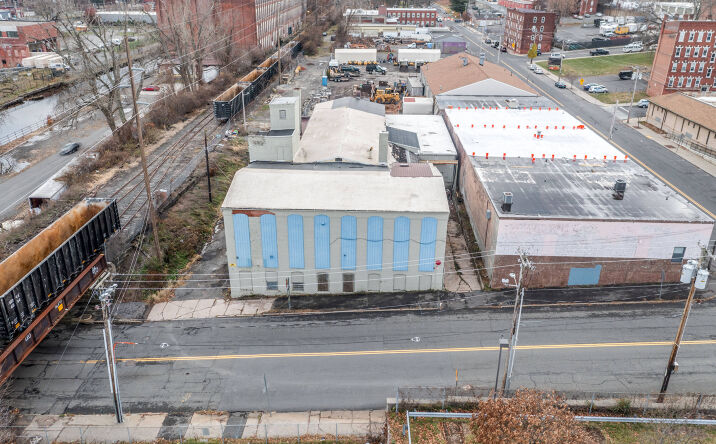 Pictures of Industrial property located at 90 Sargeant St, Holyoke, MA 01040 for sales - image #1