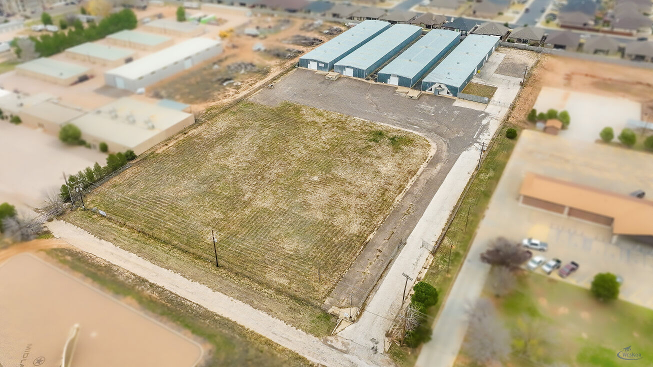 5204 N Lamesa Rd, Midland, TX 79705