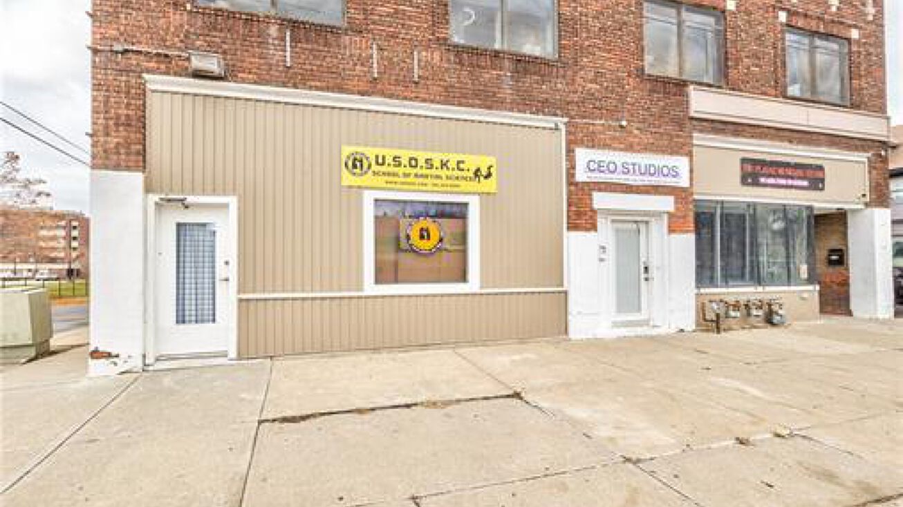 2460 Brooklyn Ave, KCMO, MO 64127