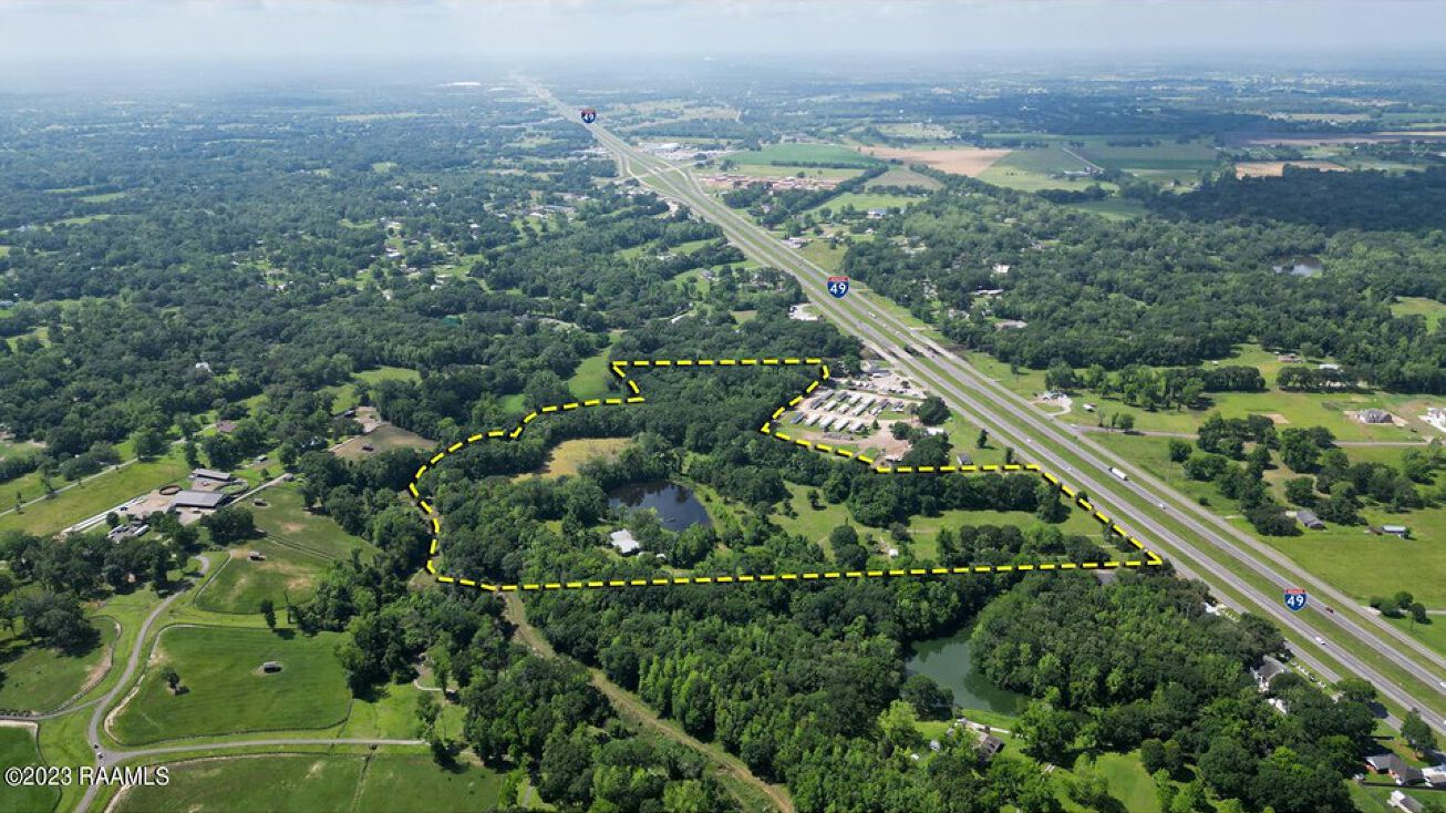 268 I 49 Service Rd N, Carencro, LA 70520