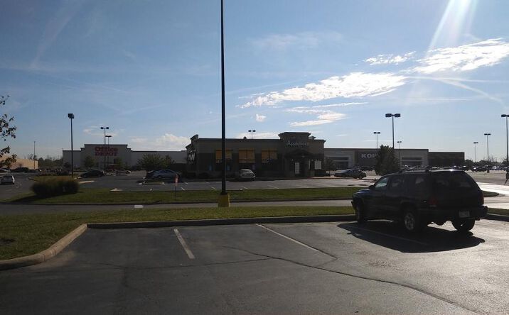Pictures of Retail property located at 3111 Princeton Rd, Hamilton, OH 45011 for comps - image #1