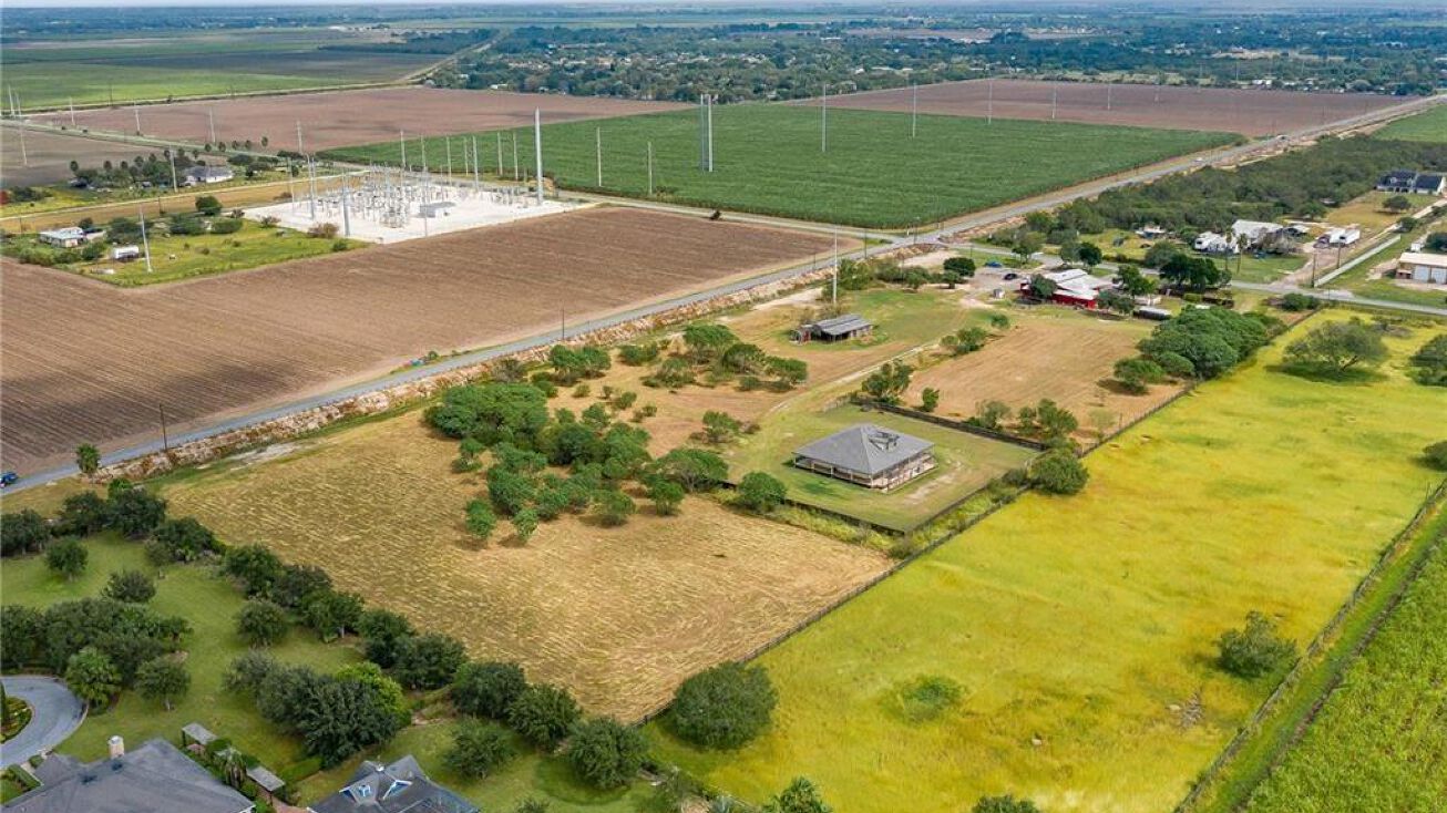 7209 Mile 6 North W, Weslaco, TX 78599