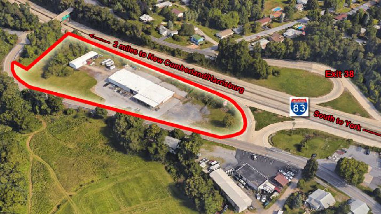 326 Pleasant View Drive, New Cumberland, PA 17070