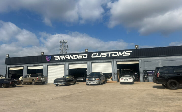Pictures of Retail, Industrial, Self Storage property located at 2425 I-30 Frontage Rd, Rockwall, TX 75087 for sales - image #1