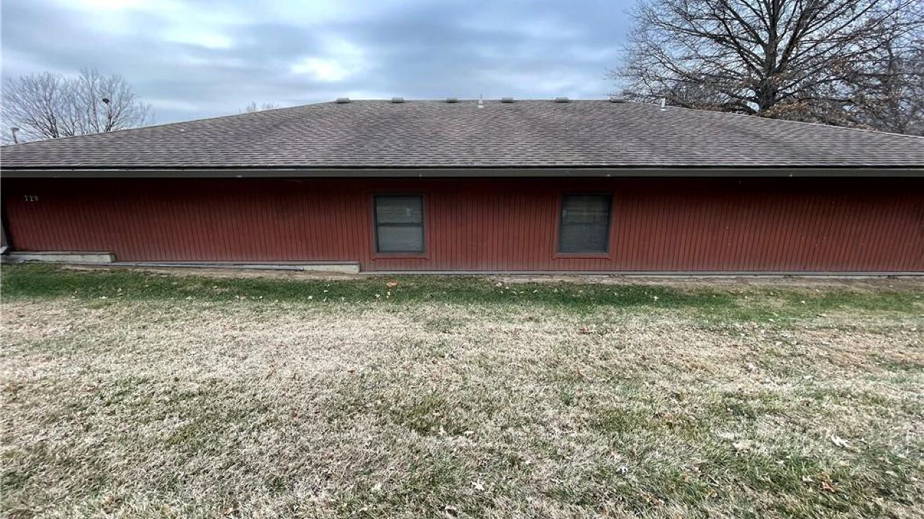 729 Pennsylvania Street, Leavenworth, KS 66048