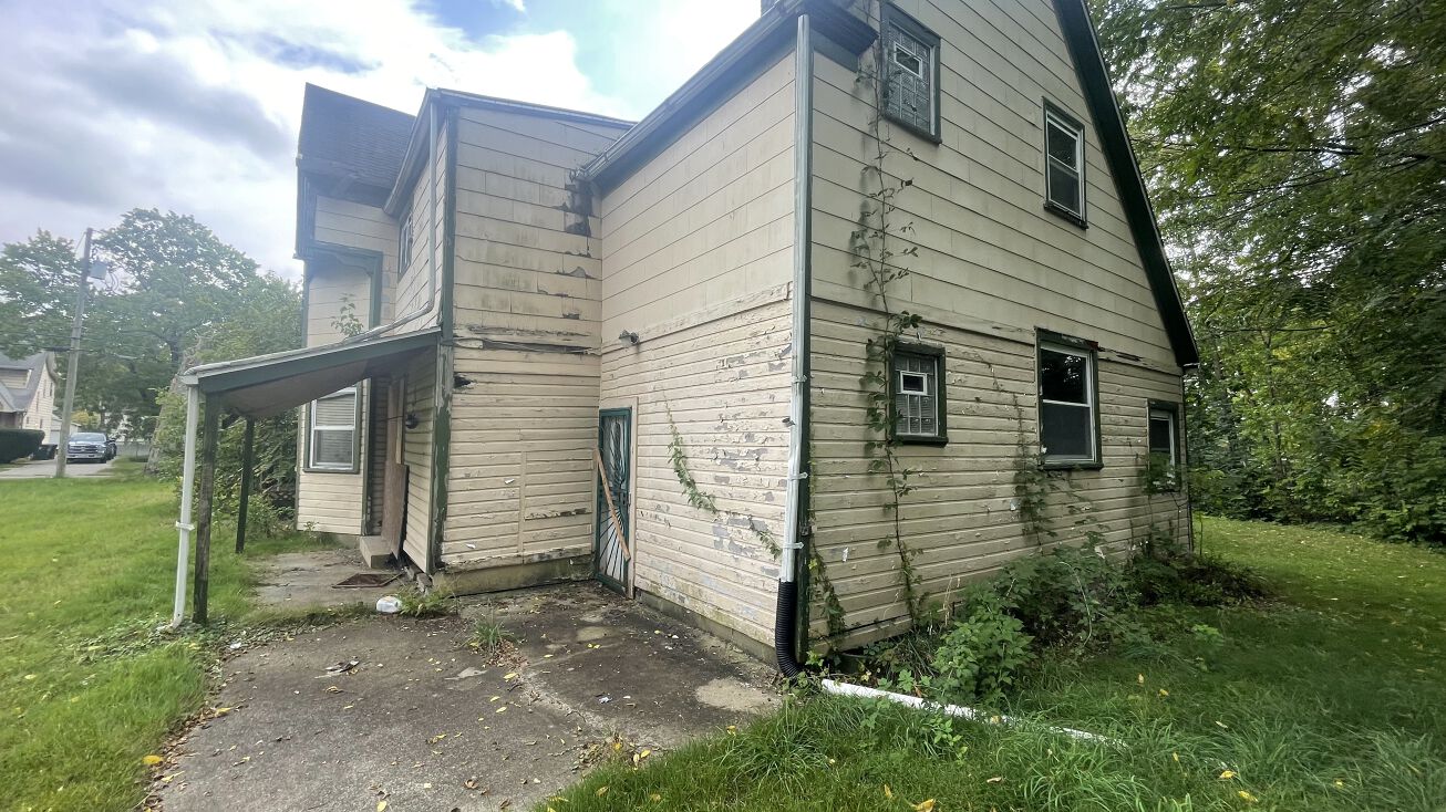 1264 Diagonal Rd, Akron, OH 44307 | Crexi.com