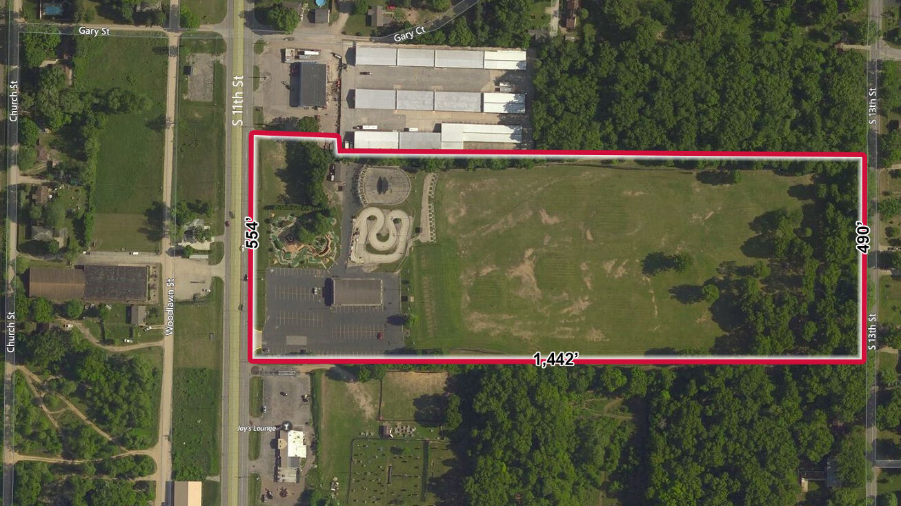 3019 S 11th St, Niles, MI 49120