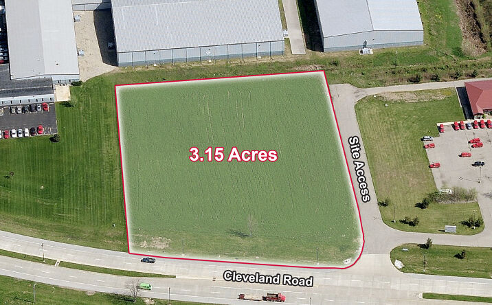 Pictures of Land property located at W Cleveland Rd, South Bend, IN 46628 for sales - image #1