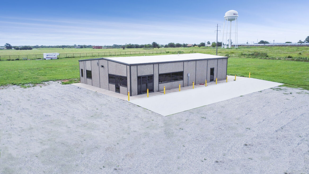 8778 US81, Waurika, OK 73573