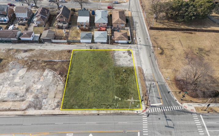 Pictures of Land property located at 9100 S Kedzie Ave, Evergreen Park, IL 60805 for sales - image #1