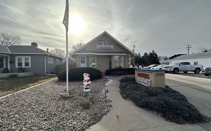 image of property at 3325 A ST Lincoln NE 68510-4513 APN: 17-31-224-003-000