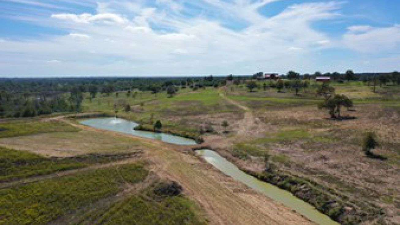 2052 Rifle Rd, Rosanky, TX 78953