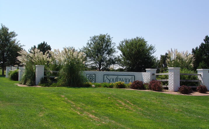 Pictures of Land property located at 106 Brock Pl, Garden City, KS 67846 for sales - image #1