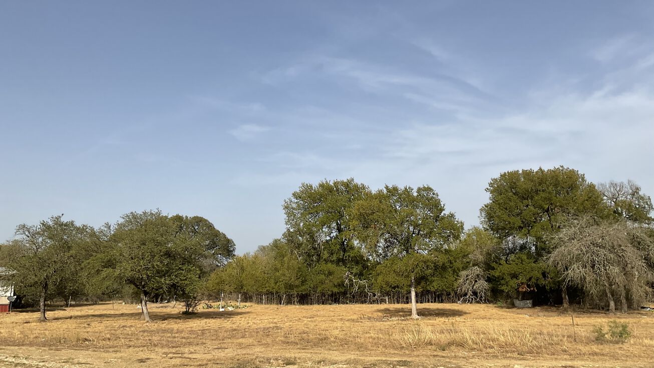 1700 Co Rd 219, Briggs, TX 78608