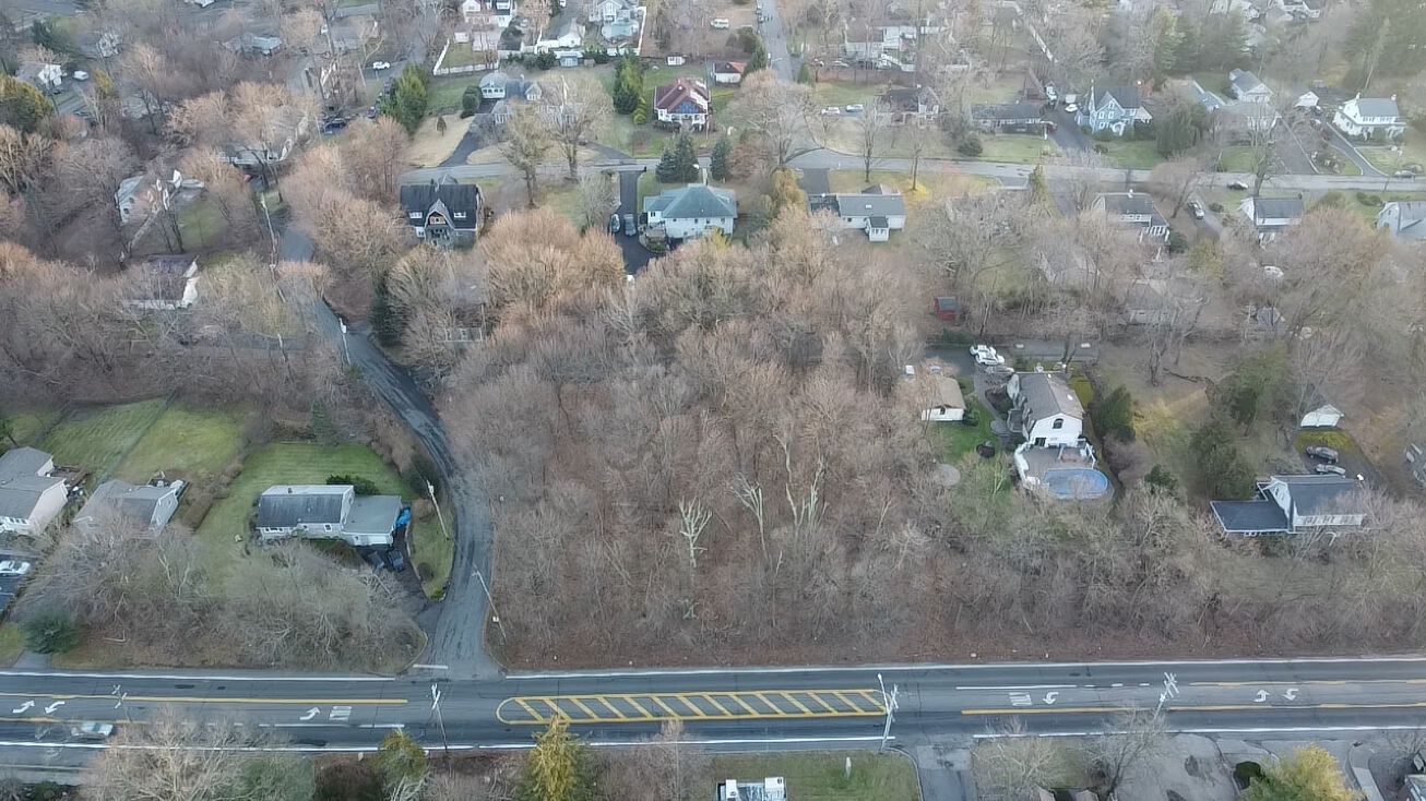 139 NY59, Suffern, NY 10901