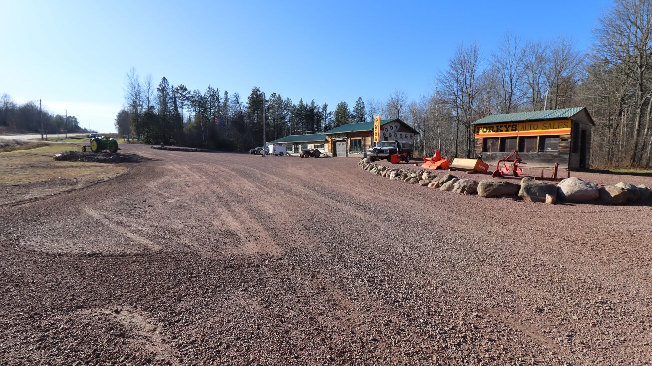 809 Thomas St, Mellen, WI 54546