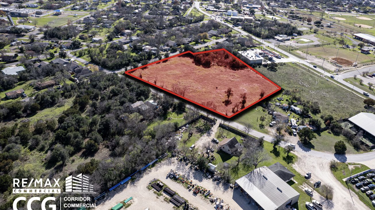 Porter St, Kyle, TX 78640