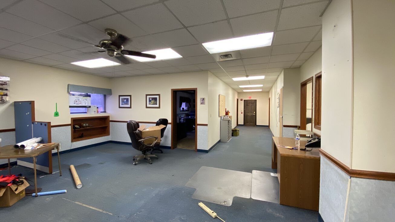 824 Fairview Ave, Parkersburg, WV 26101