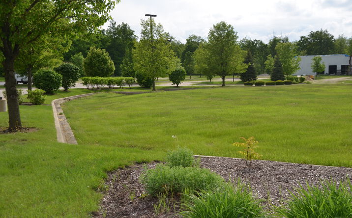 Pictures of Land property located at 47 Saravanos Dr, Yorkville, IL 60560 for sales - image #1