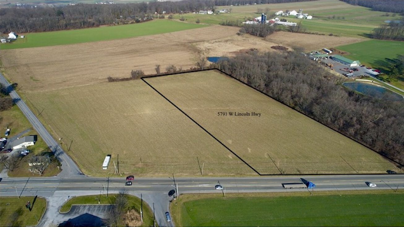 5791 W Lincoln Hwy, Parkesburg, PA 19365