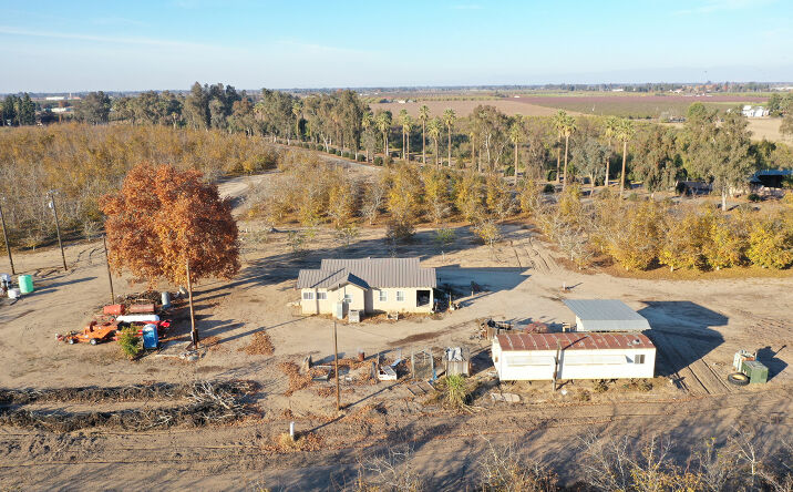 Pictures of Land property located at 4611 W Kearney Blvd, Fresno, CA 93706 for sales - image #1